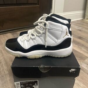 Jordan Black & white